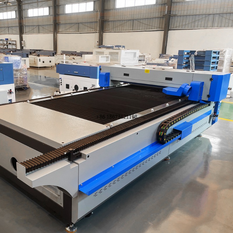 Acrylic Cutting Machine - Otomatik CNC CO2 Kesim Gravür Makinesi